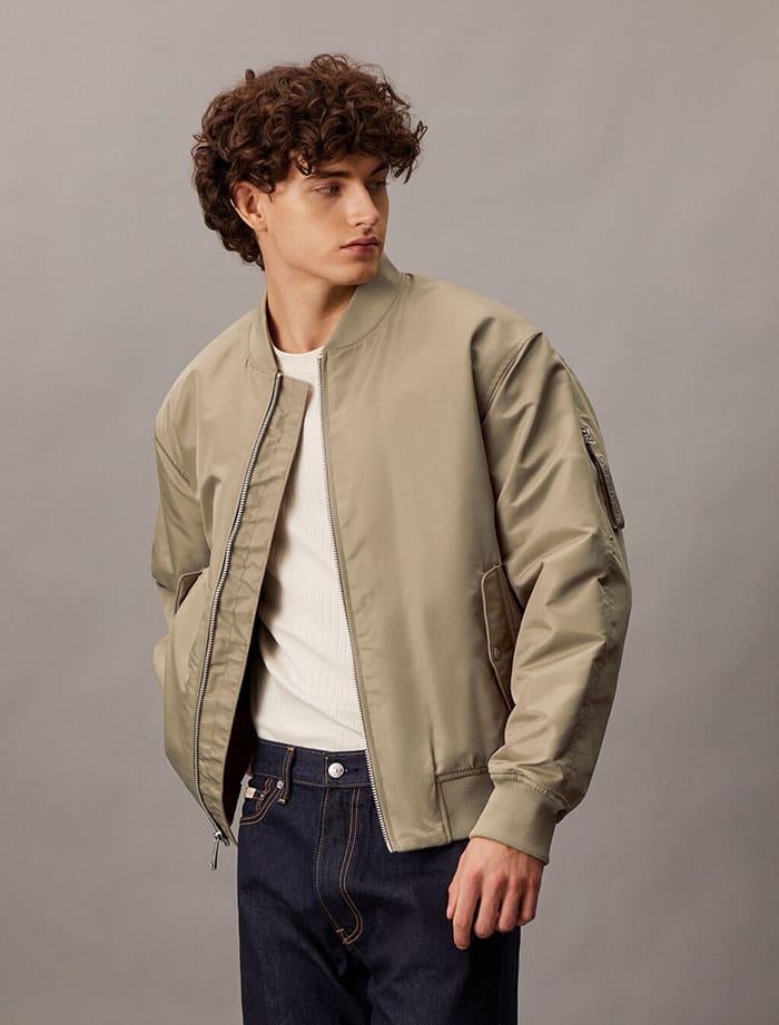 Bomber Jacket Suppliers (2)