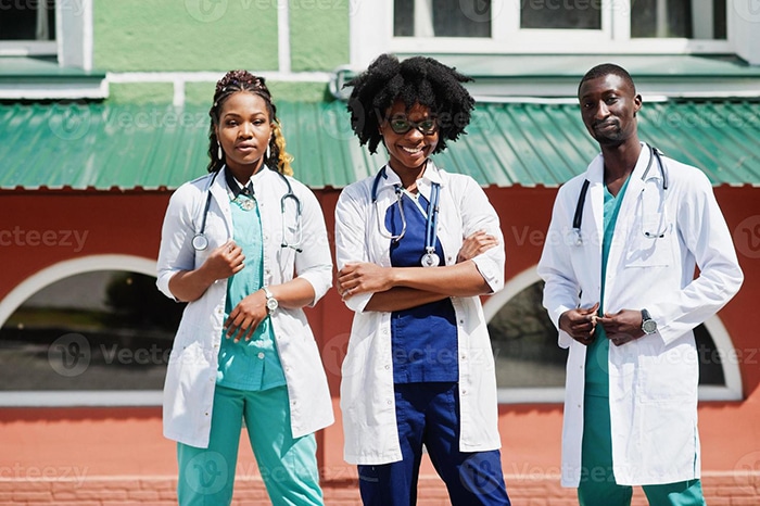 Custom Lab Coat Manufacturer (3)