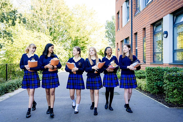 high-quality school uniform manufacturer (1)